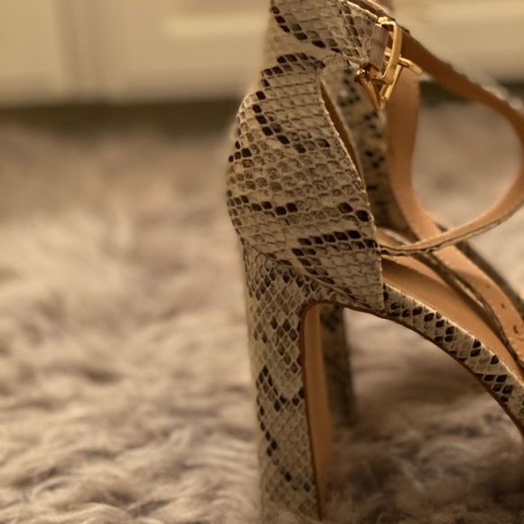 NASTY GAL - Bring ‘Em to Heel Platform Heels, Snakeskin, Size 9 US - Picture 5 of 5